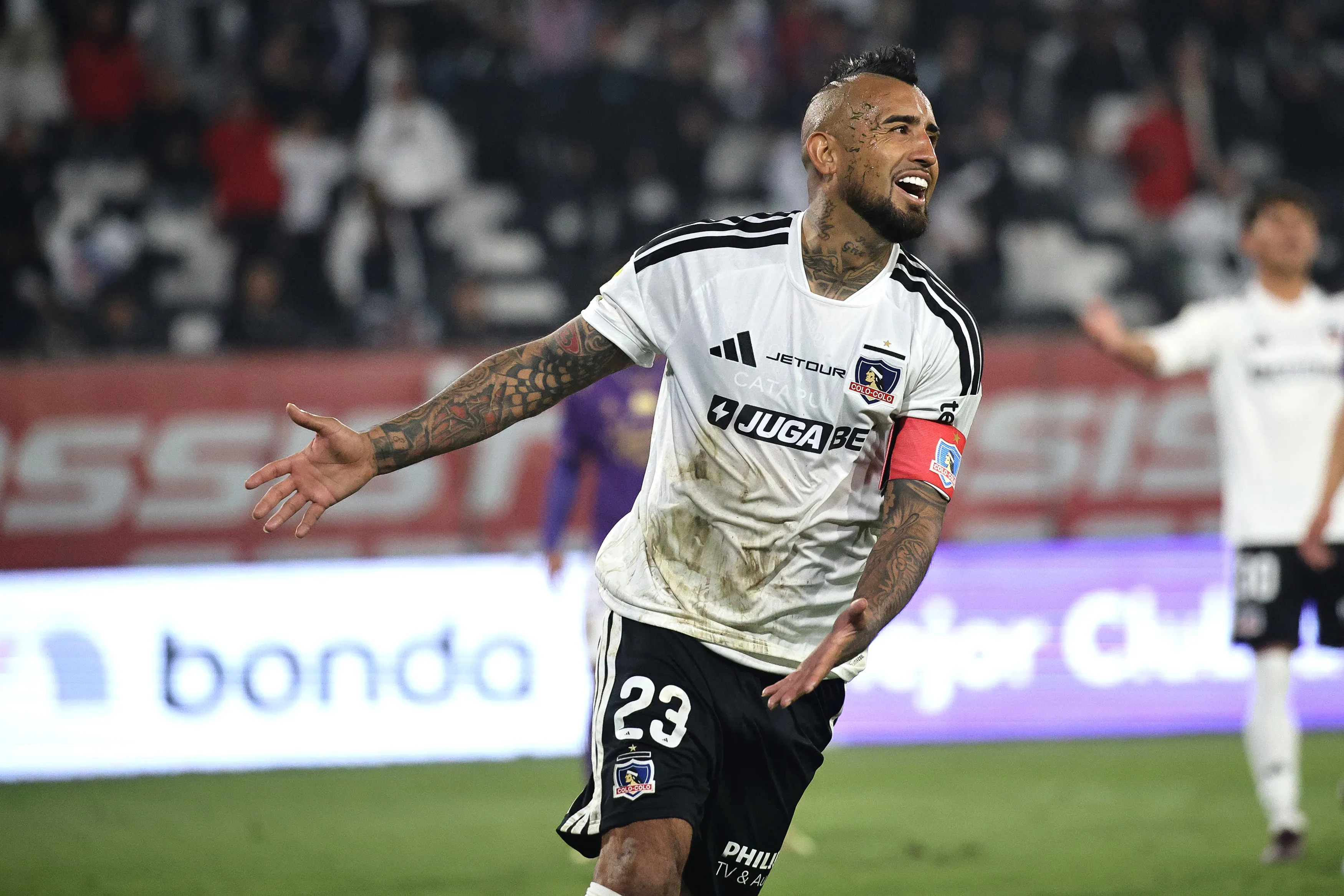 Arturo Vidal liderará a Colo Colo contra Millonarios. (Imagen: Photosport)