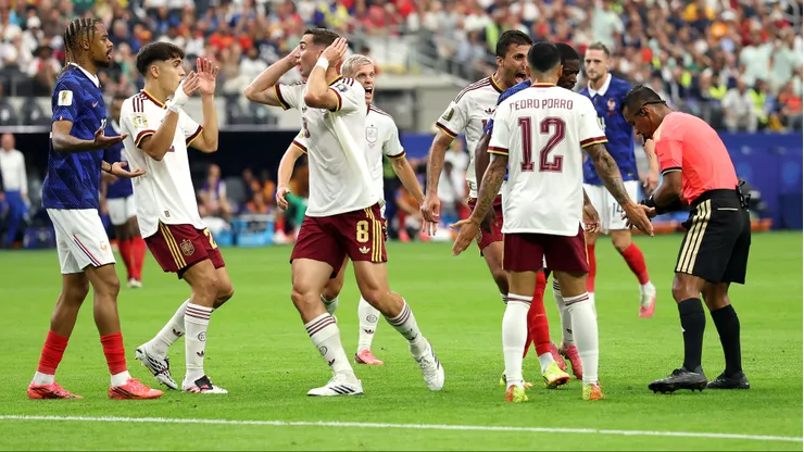 En España temen por el arbitraje en la final ante Argentina
