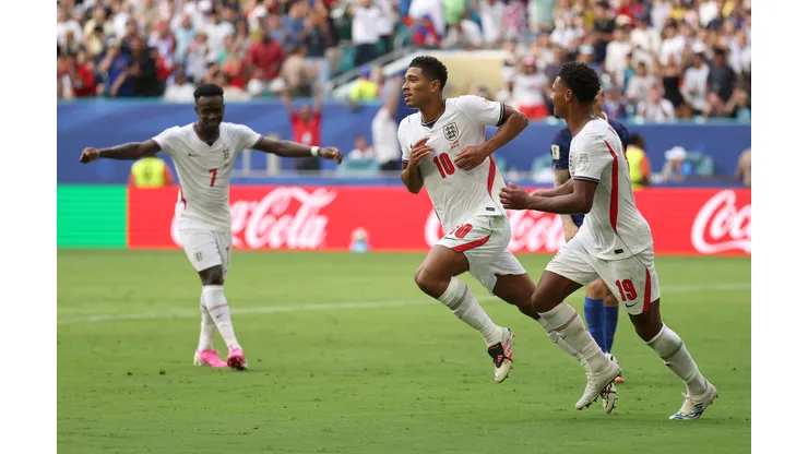 Jude Bellingham marcó el sexto de Inglaterra ante Francia.