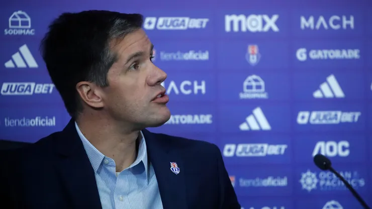 Michael Clark tuvo que dejar la presidencia de Azul Azul.