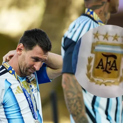 ¿Fue la mufa?: Revelan imágenes de la camiseta argentina con cuatro estrellas