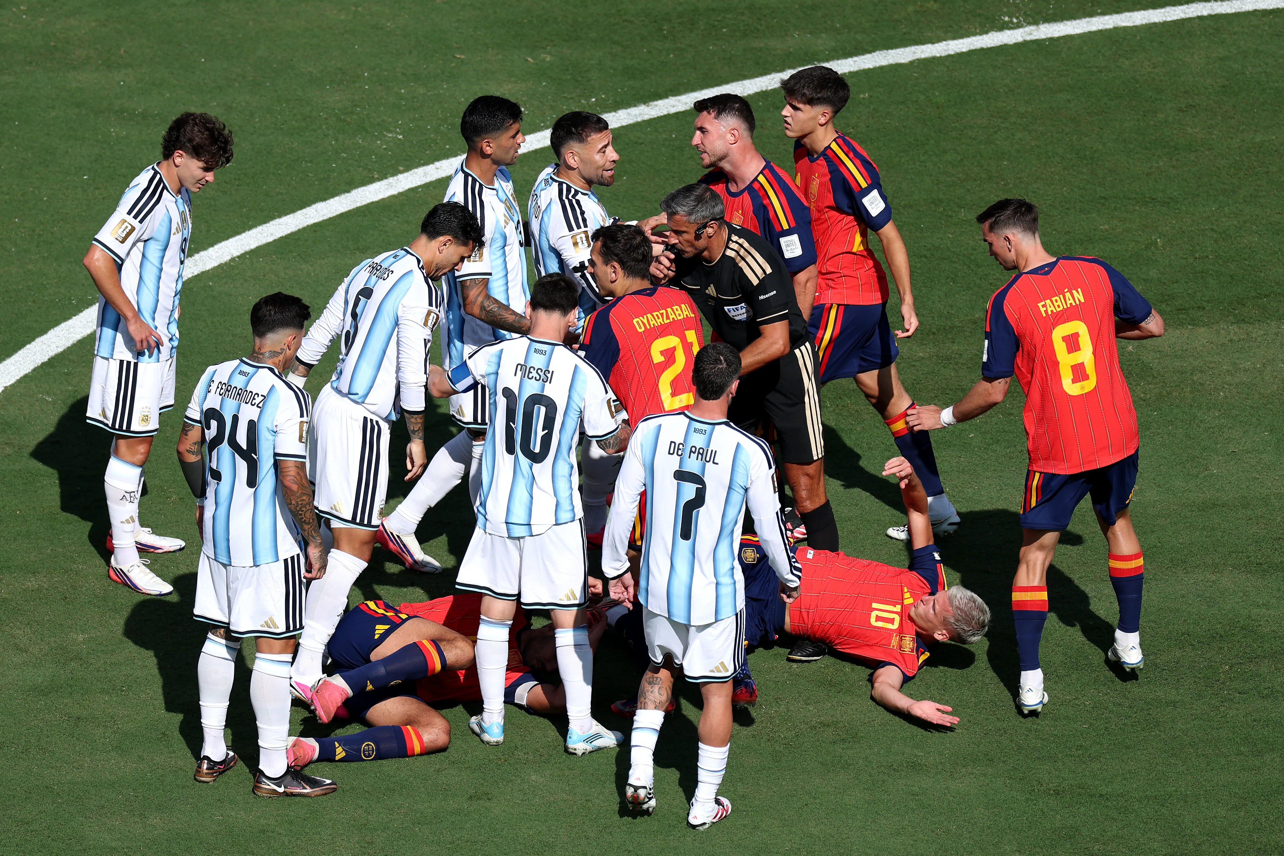 La final de España y Argentina sigue generando polémica | Foto: Getty Images