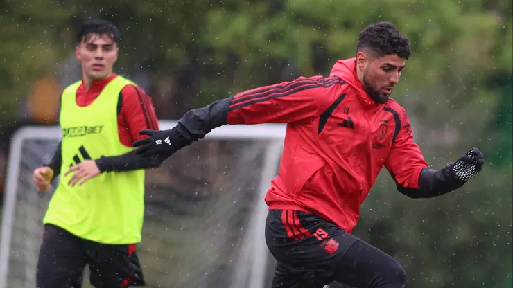 En Colo Colo entrenaron fuera del Estadio Monumental. (Foto: @ColoColo)