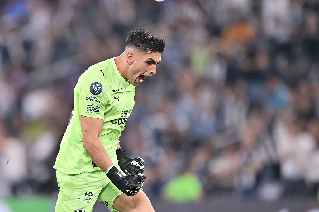Mele dejó con la mano estirada a Colo Colo. | Foto: Getty Images
