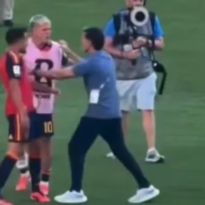 La descarada declaración de Roberto Ayala tras golpear a Dani Olmo