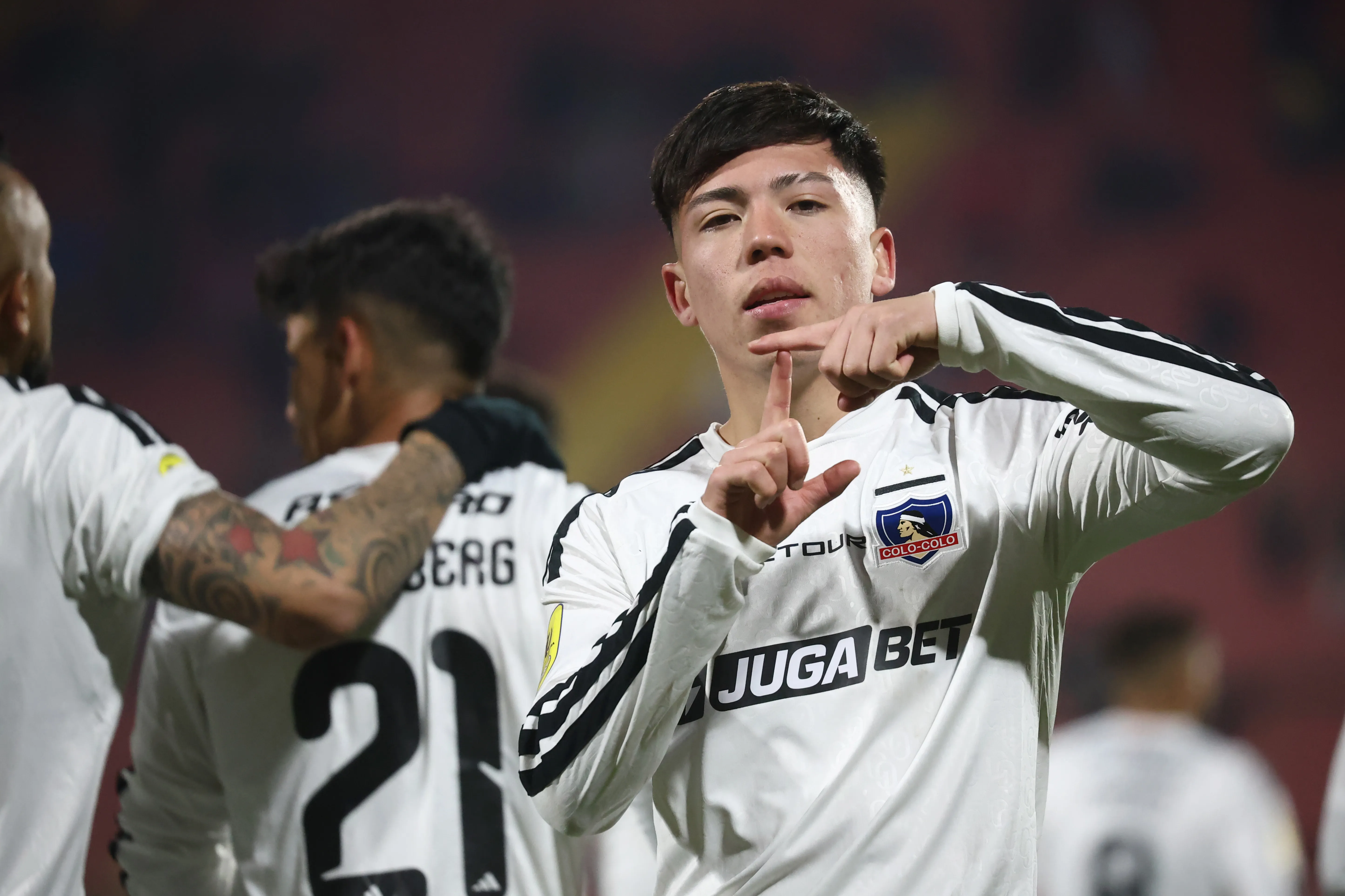 Hernández ha disputado 25 partidos esta temporada, en los cuales ha convertido 5 goles y ha aportado con 4 asistencias | FOTO: Dragomir Yankovic/Photosport