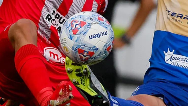 Autoridades reprograman partido entre La Calera y Everton.