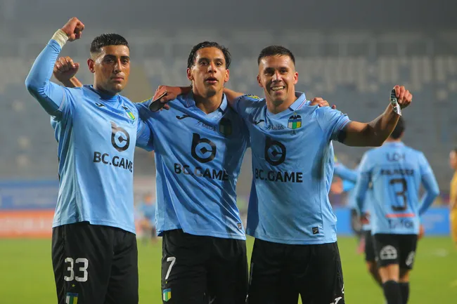 O’Higgins quiere dar el primer golpe | Foto: Photosport