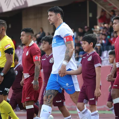 Este es el único canal de TV que transmite a la UC vs. La Serena: a qué hora juegan