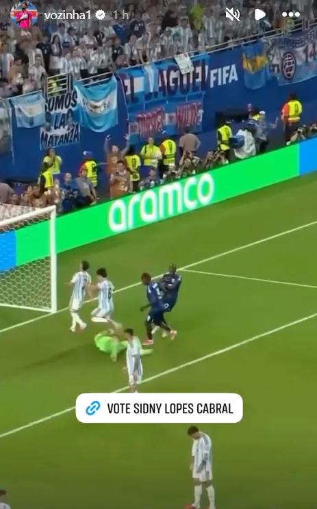 Vozinha invita a sus seguidores a votar por el gol de Sidney Lopes Cabral.
