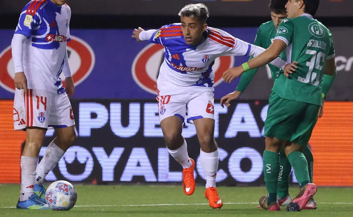 Lucas Assadi rompe el silencio tras volver a jugar en la U: sorprende con sus dichos