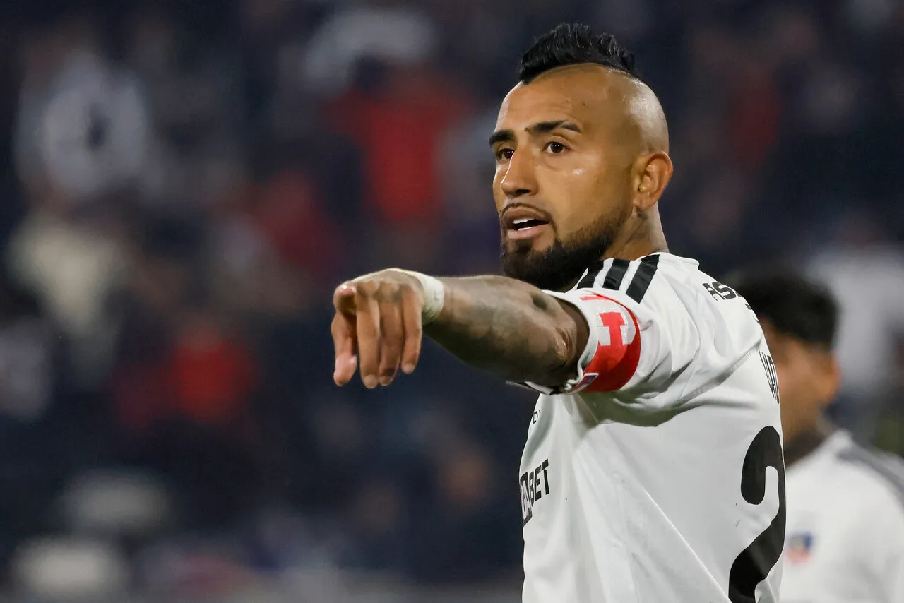 De Tezanos elogió a Vidal. | Foto: Photosport