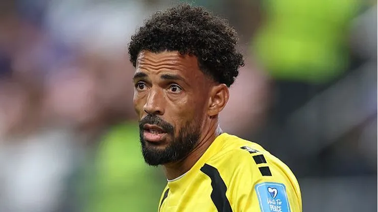 Vozinha pierde otra opción de fichaje mientras deja en espera a Colo Colo. (Foto: Michael Steele/Getty Images)