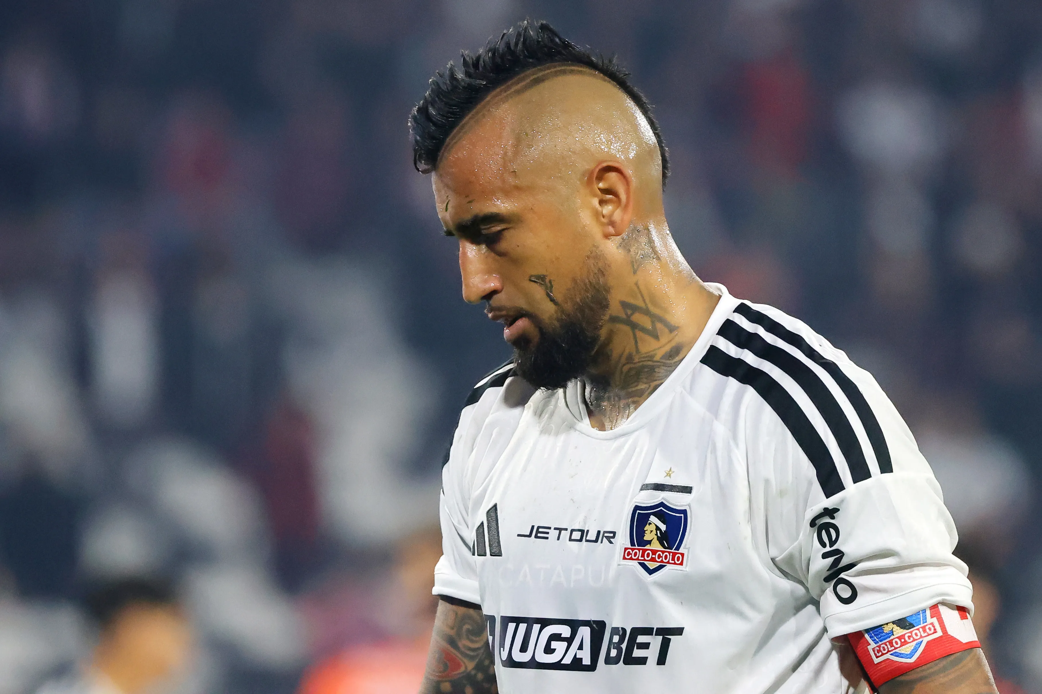 Arturo Vidal recibió cuestionamientos en Colo Colo. (Imagen: Photosport)