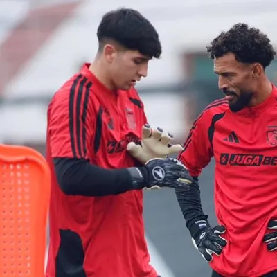 El gran gesto de Vozinha con Maureira tras su llegada a Colo Colo: saca aplausos