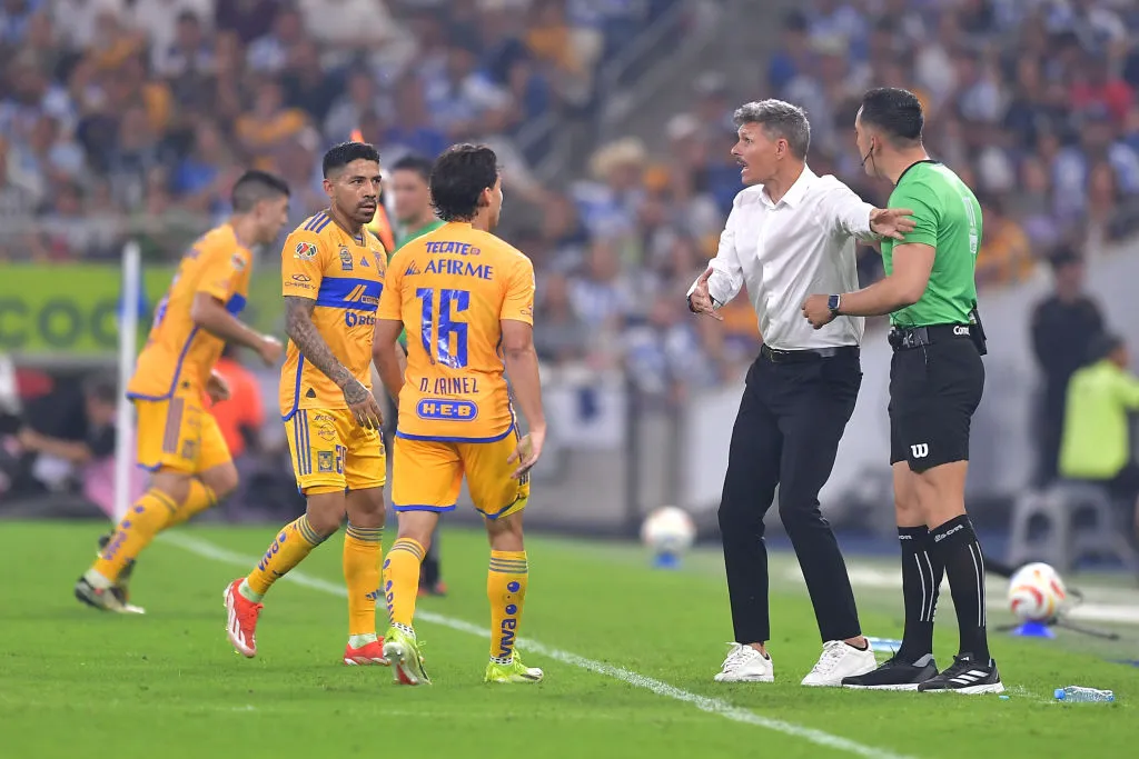 Tigres le hizo cambio de luces a Fernando Ortiz. (Foto: Azael Rodriguez/Getty Images)
