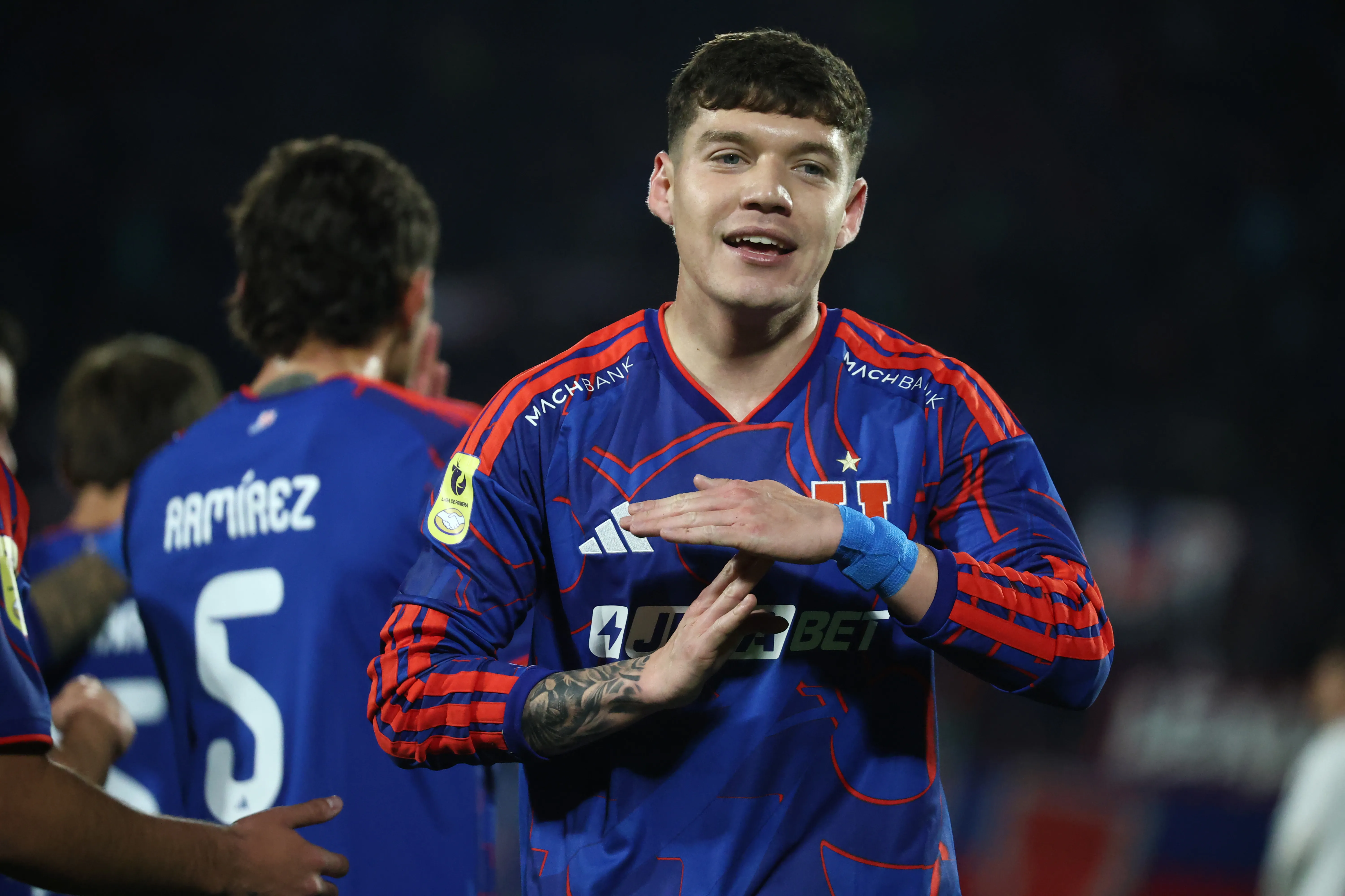Claudio Borghi alabó a Agustín Arce en Universidad de Chile. (Imagen: Photosport)