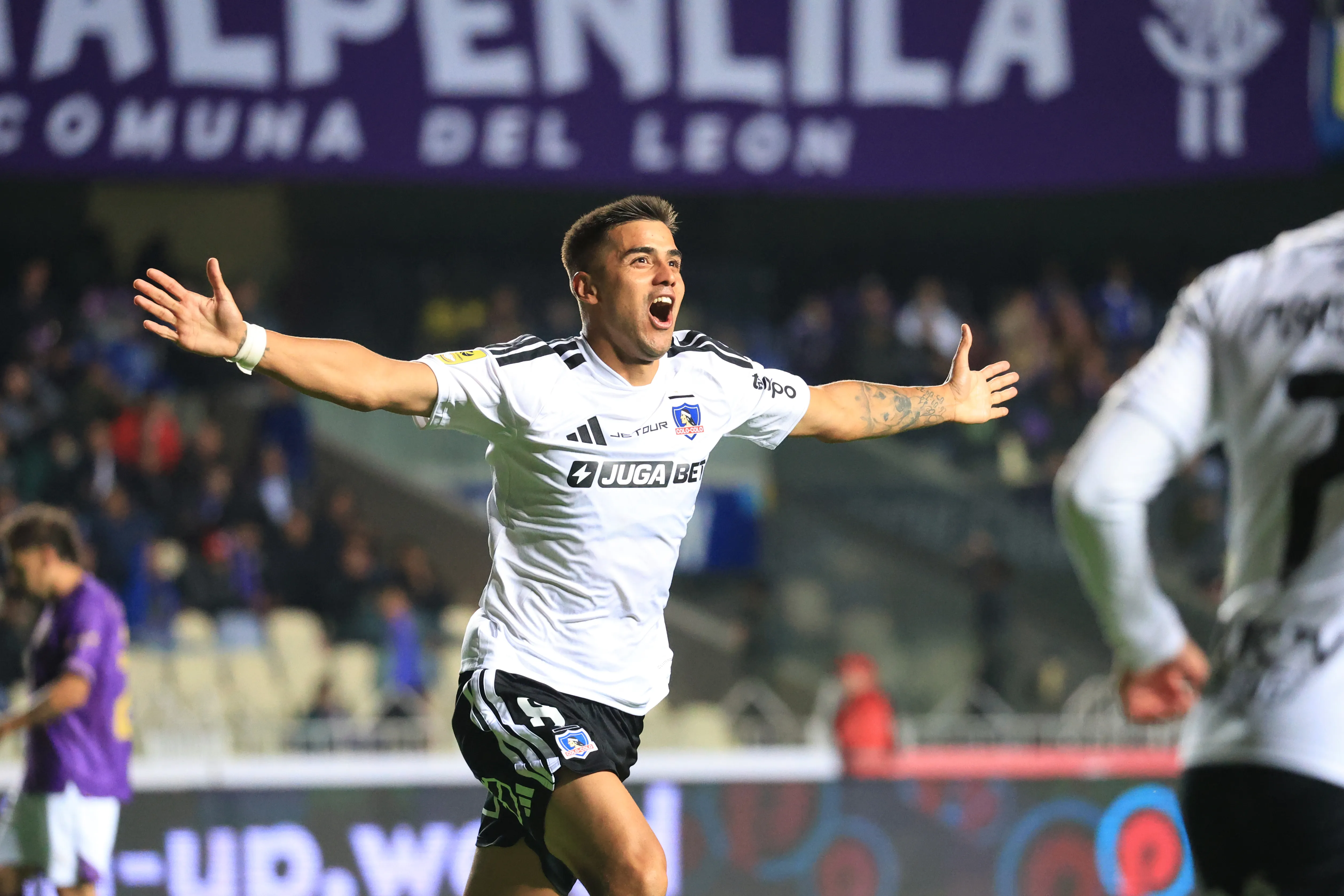 Colo Colo quiere negociar por Álvaro Madrid. (Imagen: Photosport)