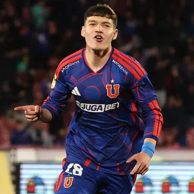 Revelan la cifra ofertada a U. de Chile por Agustín Arce