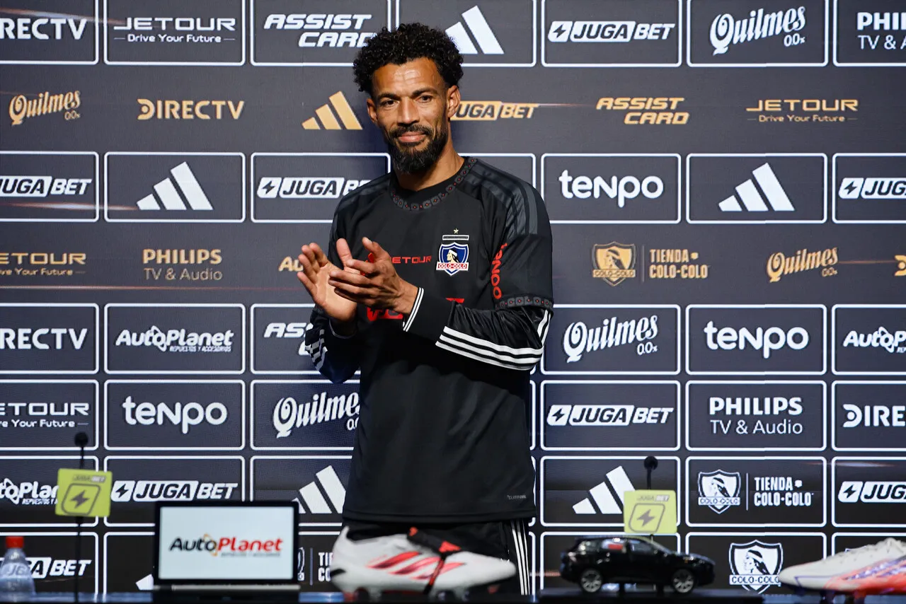 Vozinha es un misterio aún en Colo Colo | Foto: Photosport
