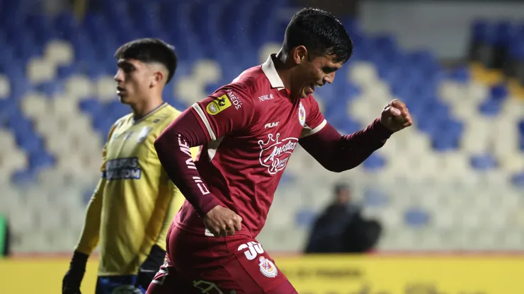 La Serena ganó y respira en la Liga de Primera.