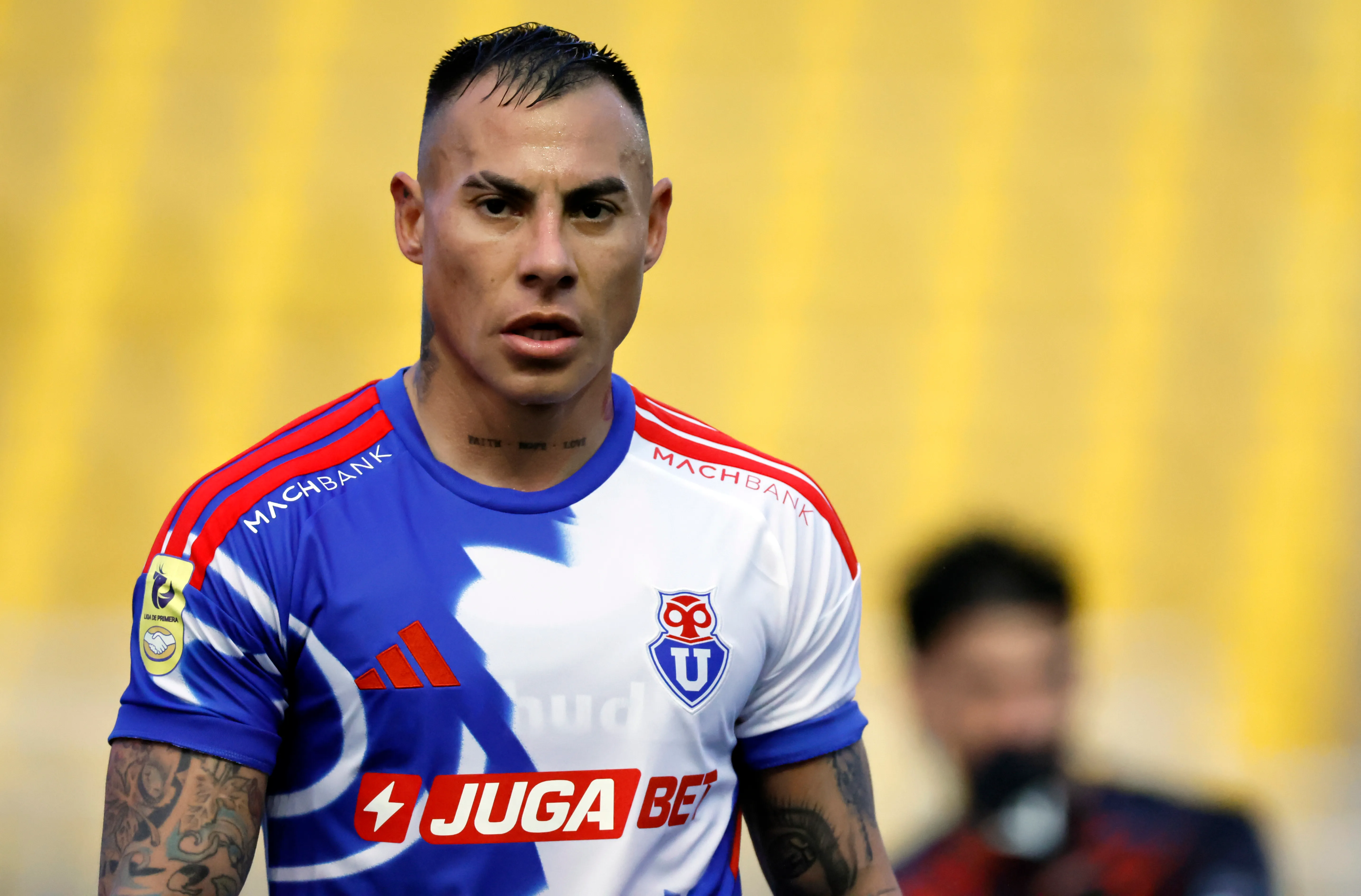 Eduardo Vargas sobresale en Universidad de Chile. (Imagen: Photosport)