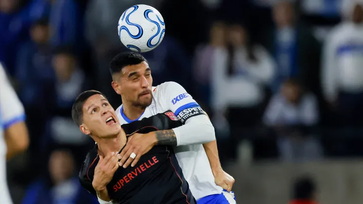 Una figura de Universidad Católica fue cuestionada vs. Estudiantes.