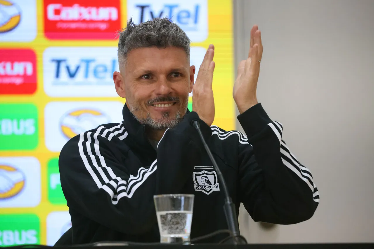 Fernando Ortiz reaccionó a los dichos de Arturo Vidal en streaming (Photosport).