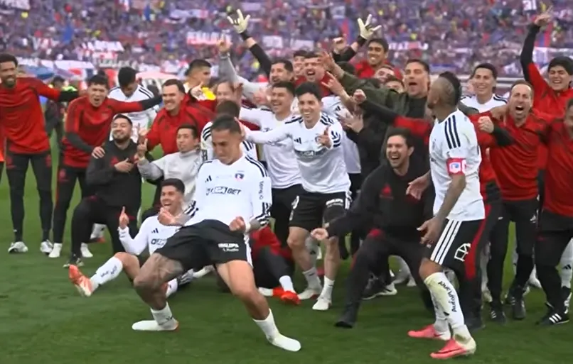 El gesto de Javier Correa, en el ojo de la polémica tras el Superclásico (Captura TNT Sports).