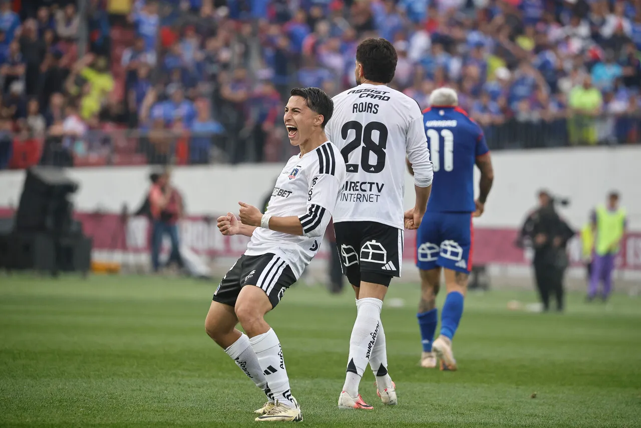 Villagra tras el triunfo de Colo Colo | Foto: Photosport