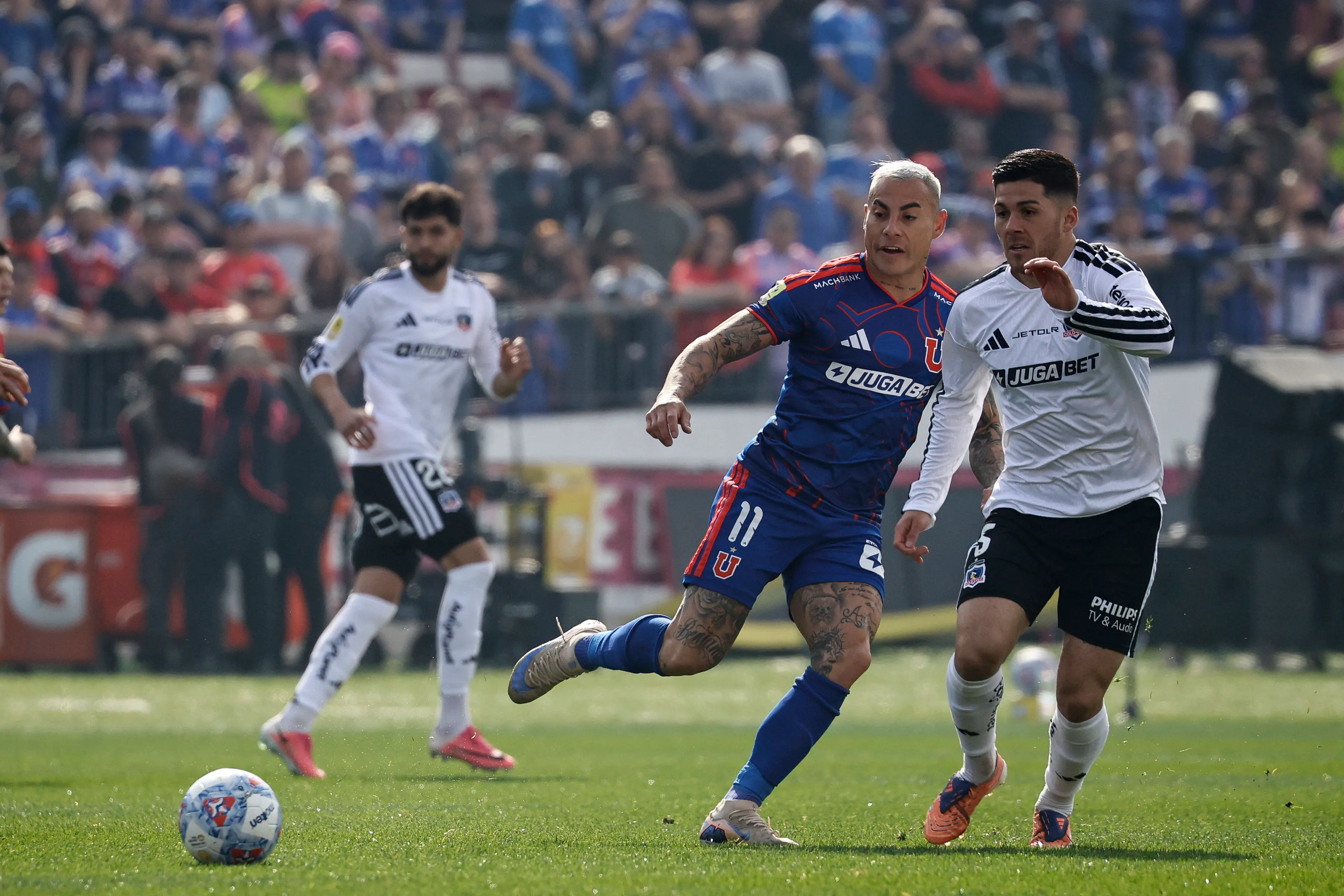 Nicolás Peric elogió a Víctor Felipe Méndez en Colo Colo. (Imagen: Photosport)