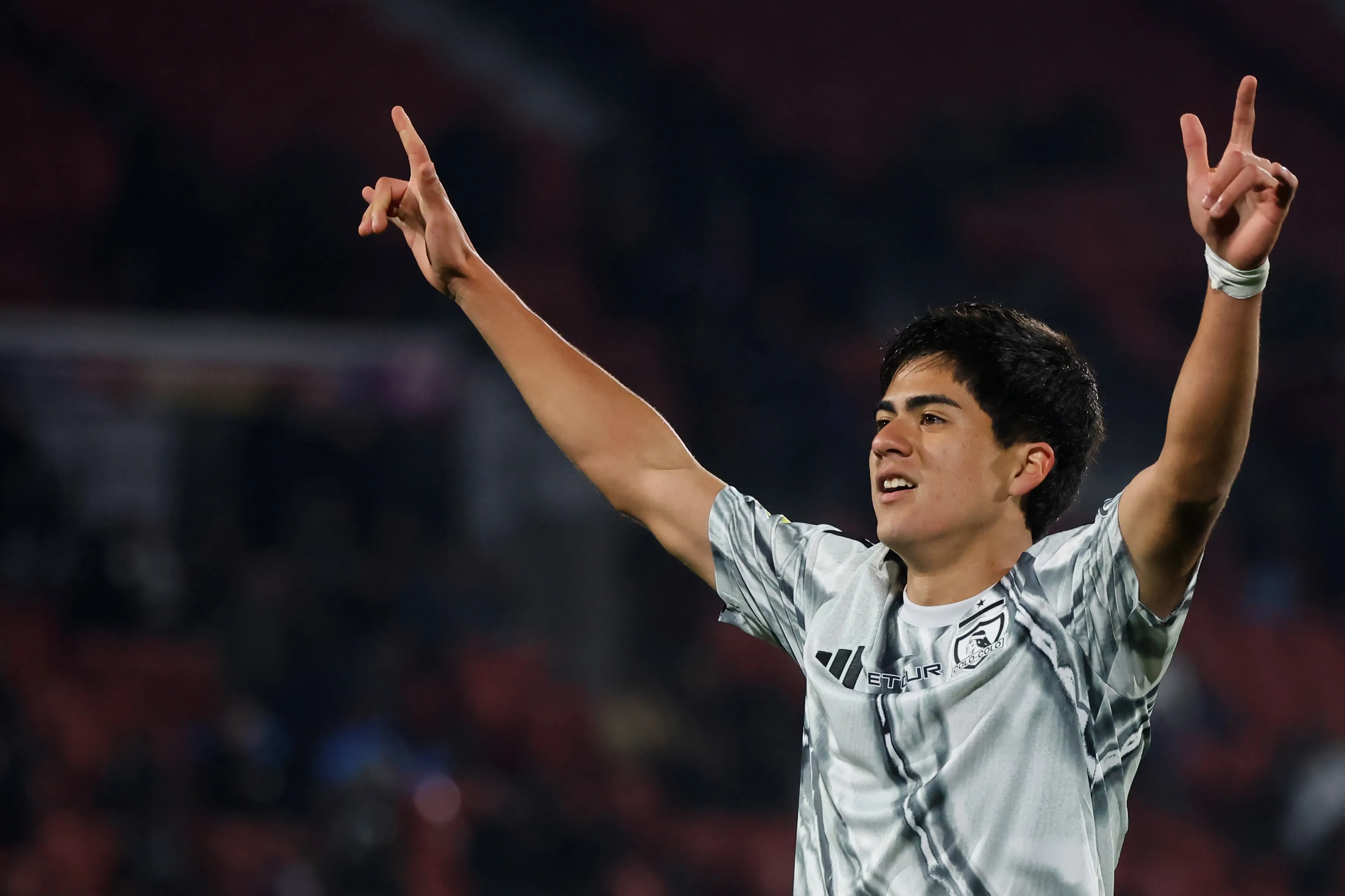 Iván Zamorano alabó a Felipe Raipán en Colo Colo. (Imagen: Photosport)