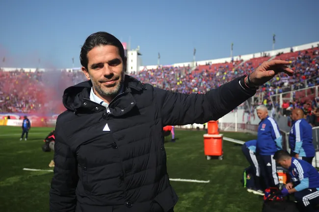 Fernando Gago recibe críticas en la U (Photosport).