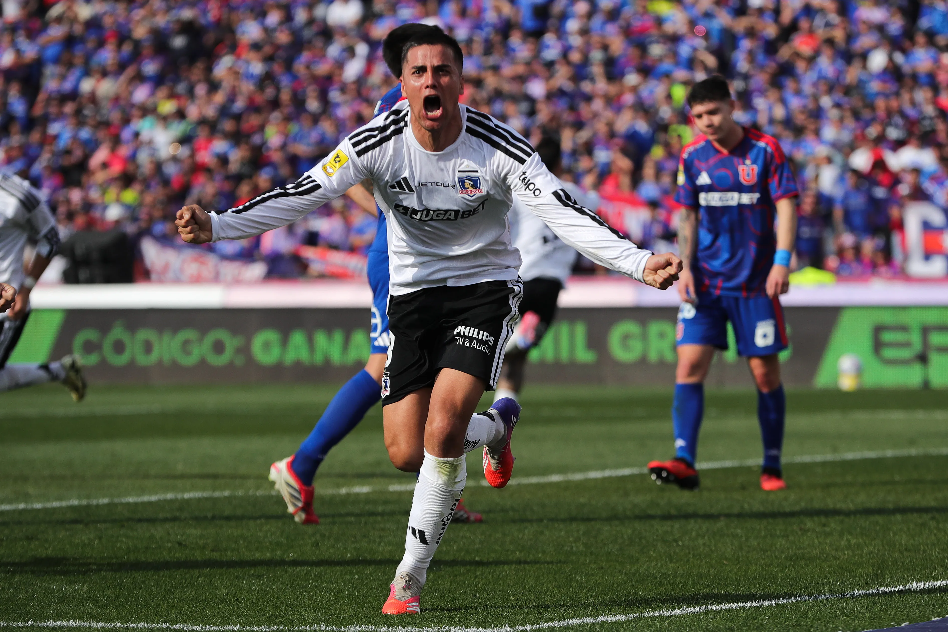 Álvaro Madrid viene de convertir en el último Superclásico. (Foto: Felipe Zanca/Photosport)