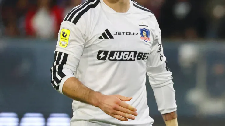 Dos titulares de Fernando Ortiz renovarán contrato en Colo Colo.