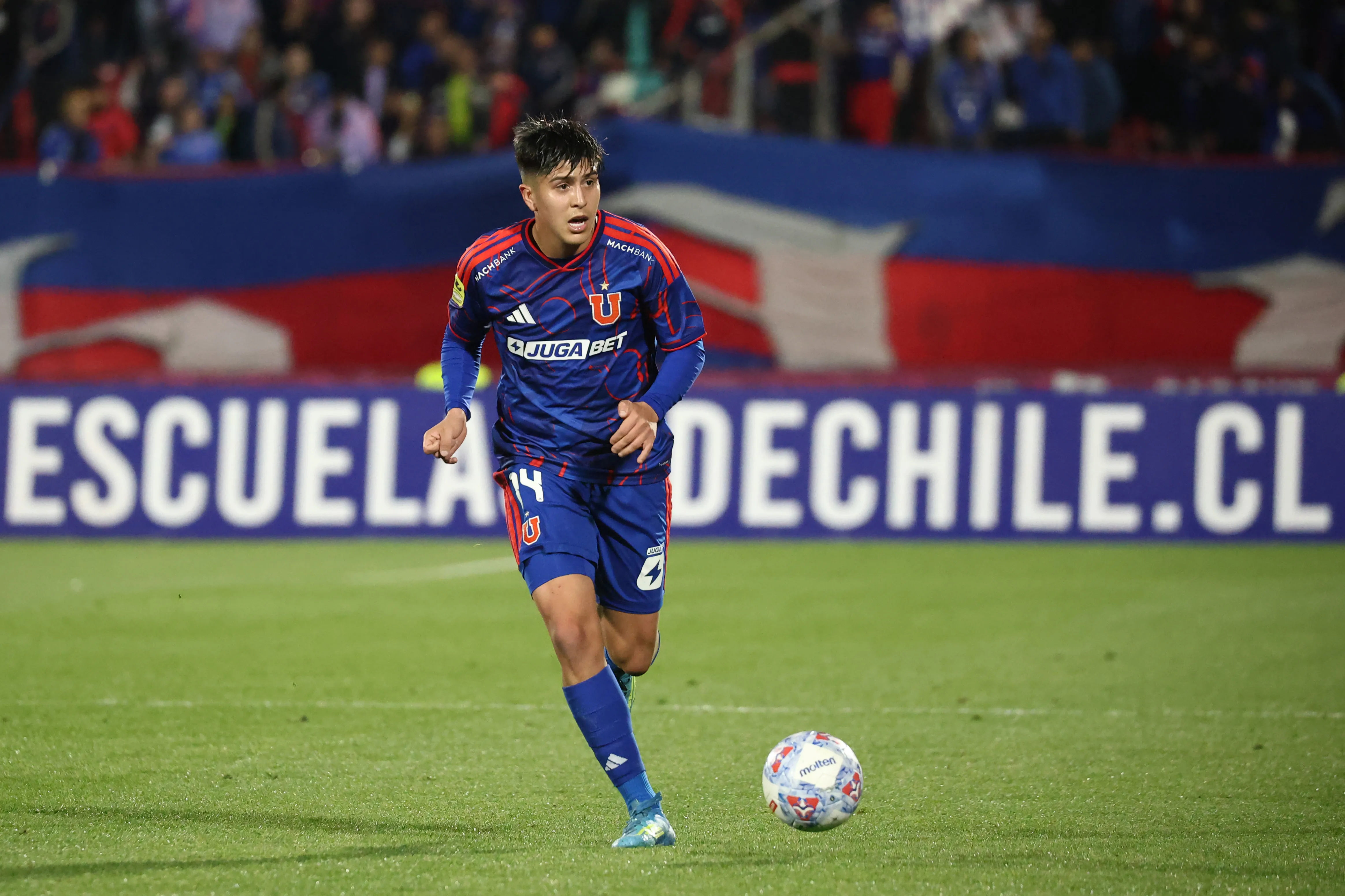 Universidad de Chile se quedó con el pase de Marcelo Morales. (Imagen: Photosport)
