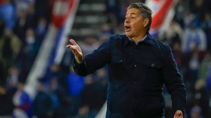 Almandoz, el nuevo DT caído en la Liga de Ascenso.