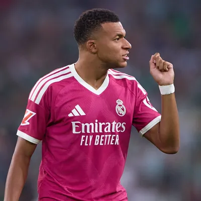 Pronósticos Real Madrid vs Inter: Duelo de gigantes en el Bernabéu