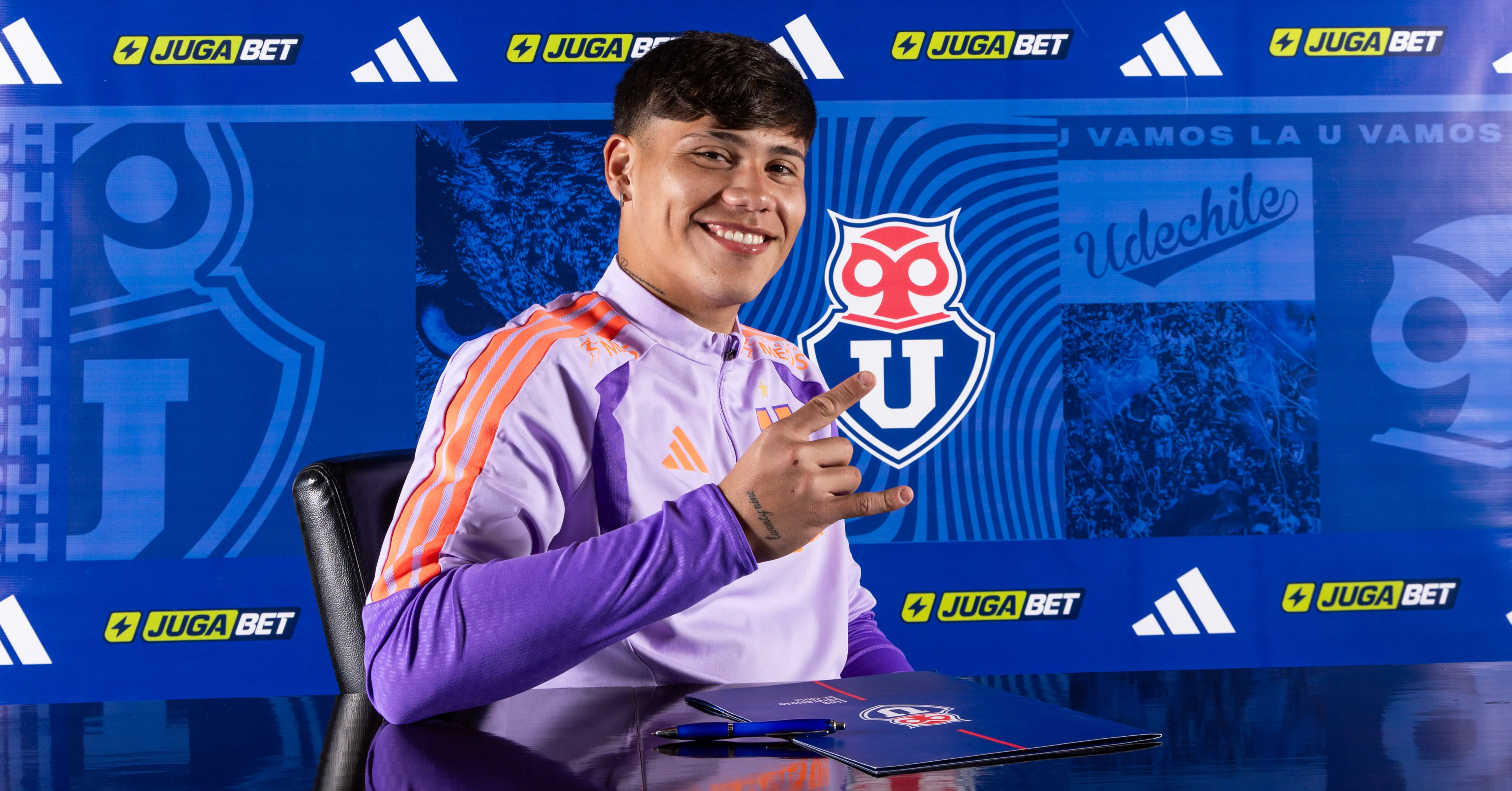 Lucas Barrera renovó su contrato. (Foto: Universidad de Chile)