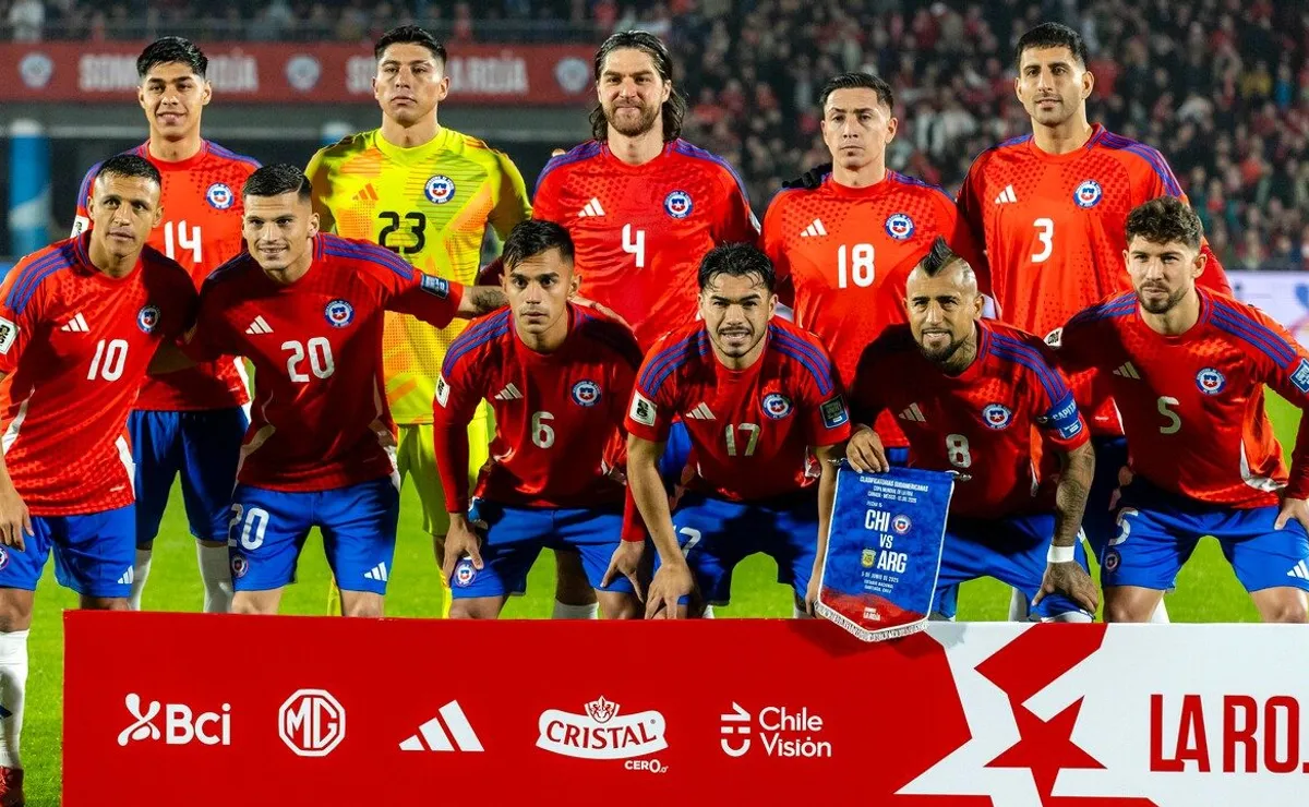 Sorpresivo cambio para un seleccionado chileno en el mercado de pases: deja su club y parte al fútbol polaco