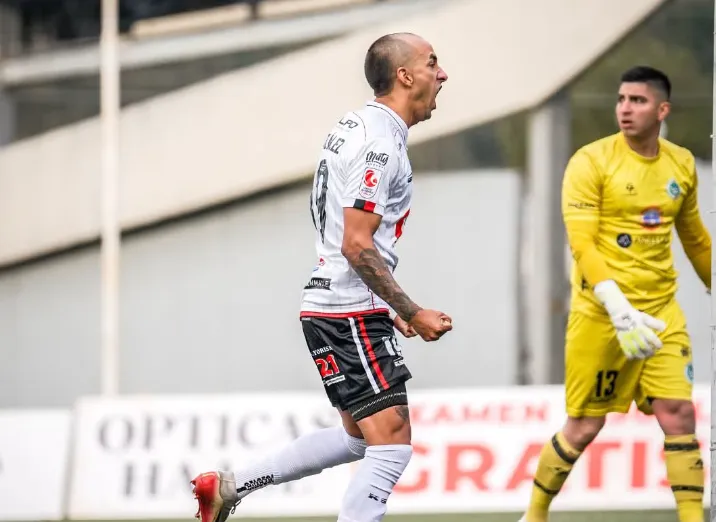 Damián González marcó la apertura de la cuenta en la victoria ante Puerto Montt (Facebook).