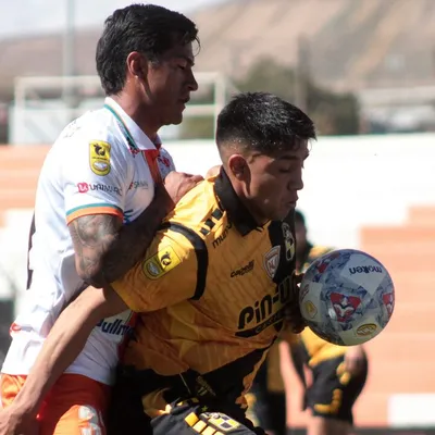 Cobresal derrota a Coquimbo y mueve la tabla en el fútbol chileno