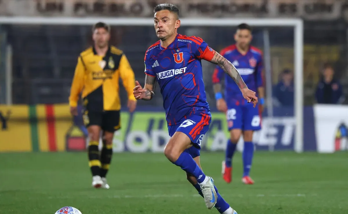 ¿Por qué no juega Charles Aránguiz en el Universidad de Chile ante La Serena por la Liga de Primera?