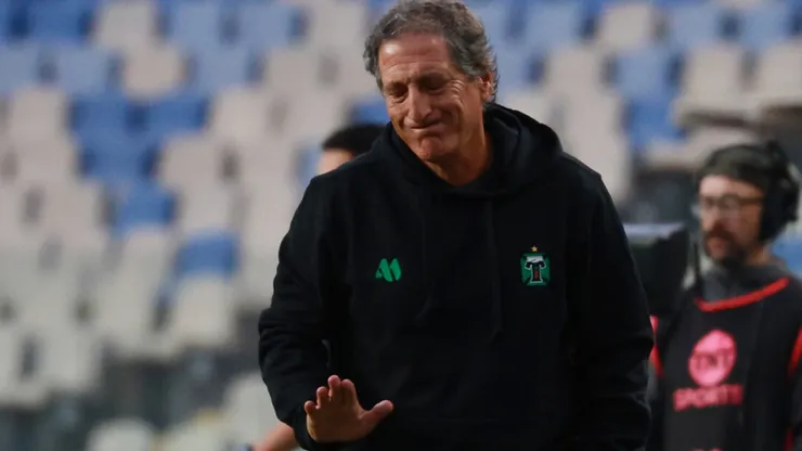 Mario Salas echó pie atrás para firmar en Cobreloa, por ahora...