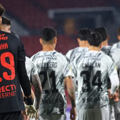 ¡Vozinha debuta en el Monumental! El 11 confirmado de Colo Colo vs. D. Concepción 