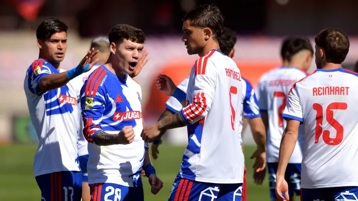 Universidad de Chile derrotó a Deportes La Serena en un duelo clave