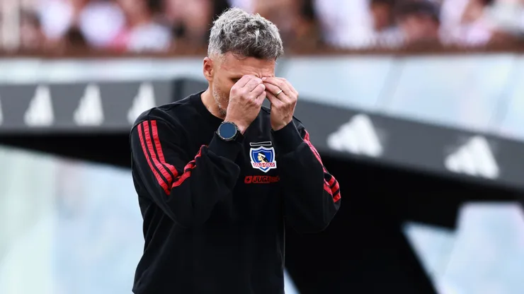 Amargura total de Fernando Ortiz en Colo Colo.