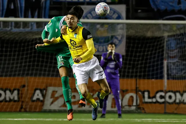 Audax Italiano derrotó por la mínima a O’Higgins, que llegó a 49 partidos en la temporada (Photosport).