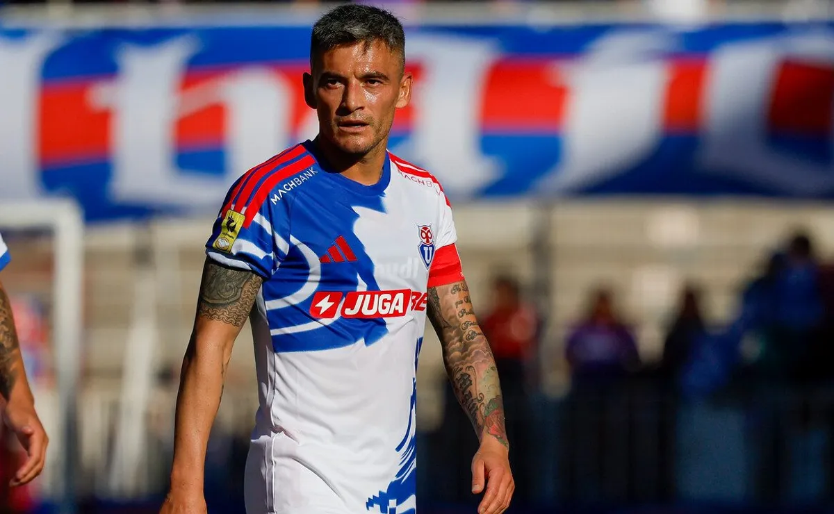 Universidad de Chile entrega novedades sobre Charles Aránguiz tras sus problemas físicos: “Creemos que…”
