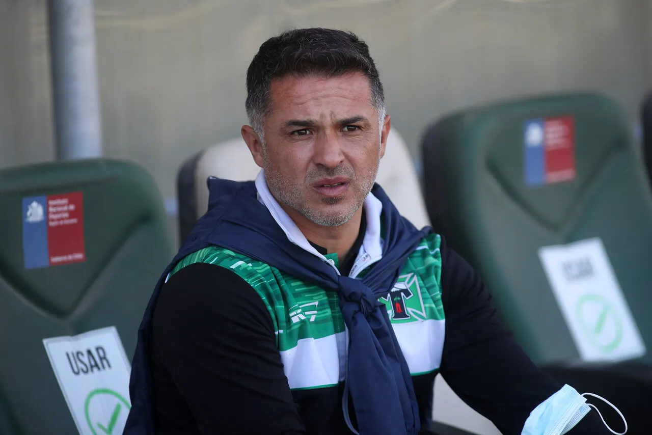 Patricio Lira acompañará a Mario Salas en la banca de Cobreloa (Photosport).